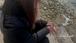 Blowjob on the beach from a slutty stranger-Eva Last